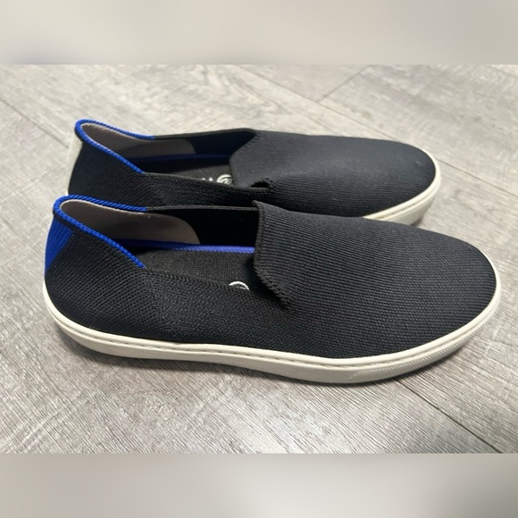 ROTHY'S Classic Black Solid Slip On The Sneakers Size 6.5 - Picture 1 of 6